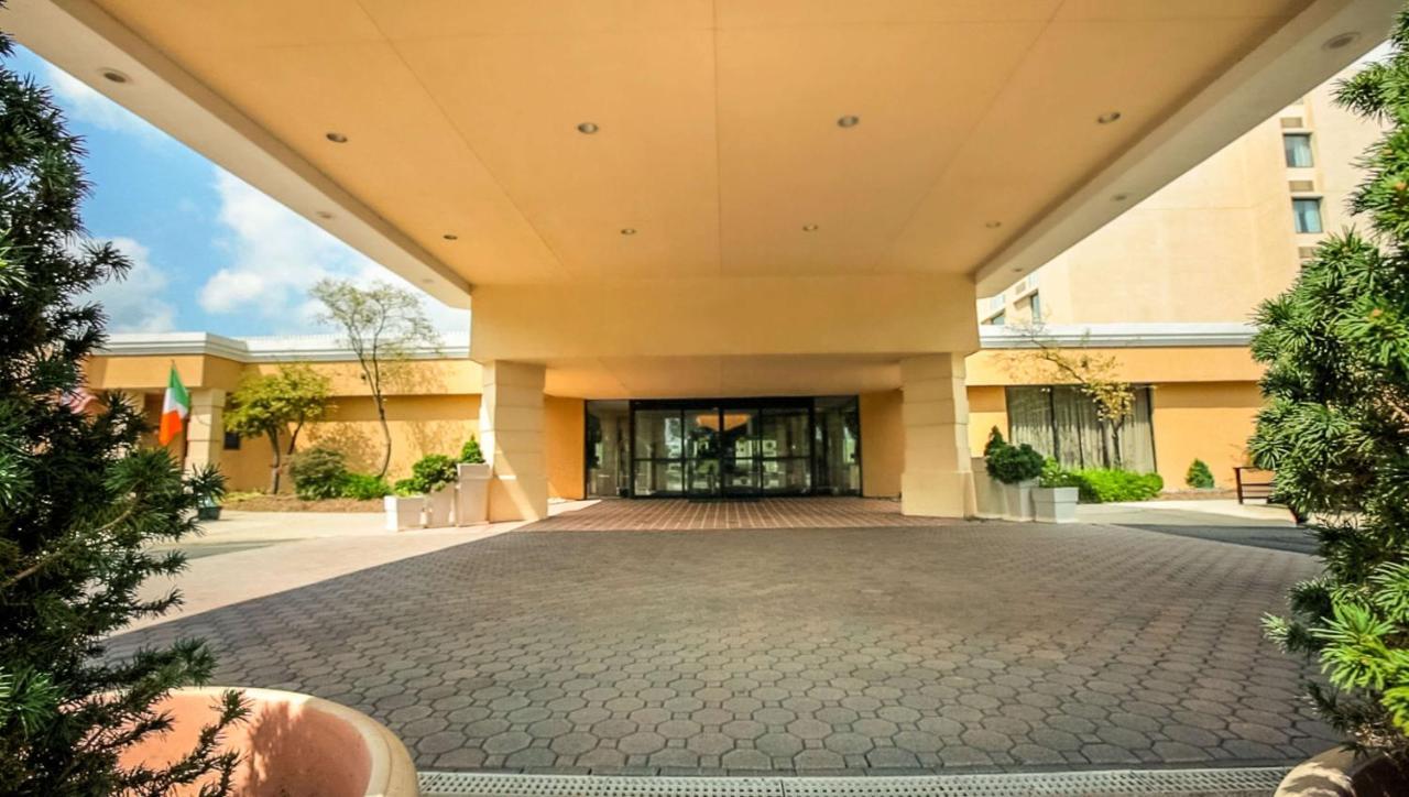 Magnuson Grand & Conference Center Somerset-Bridgewater Exterior foto