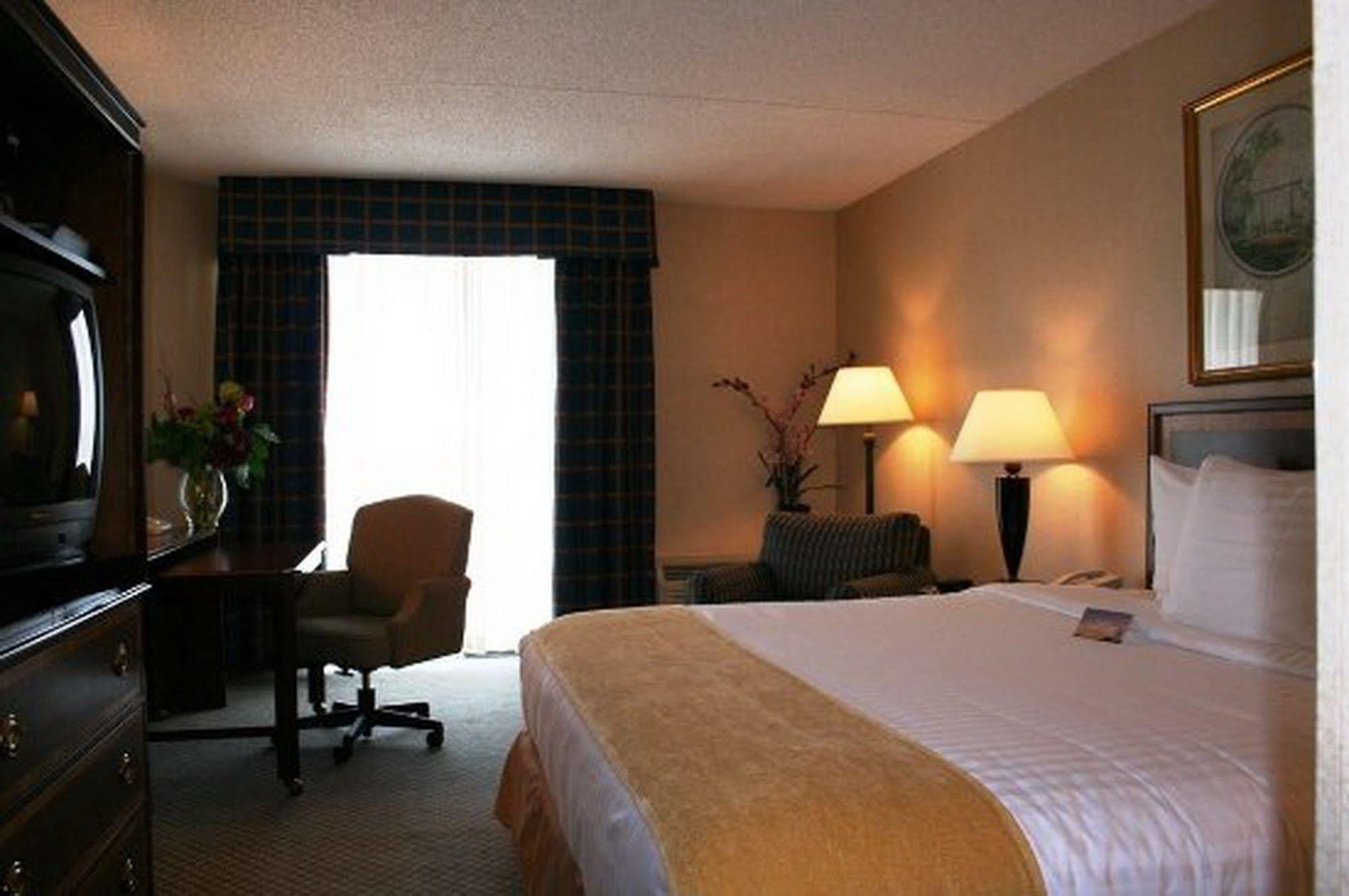 Magnuson Grand & Conference Center Somerset-Bridgewater Quarto foto